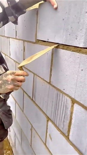 Precision Bricklaying How to Install Lightweight Concrete Blocks