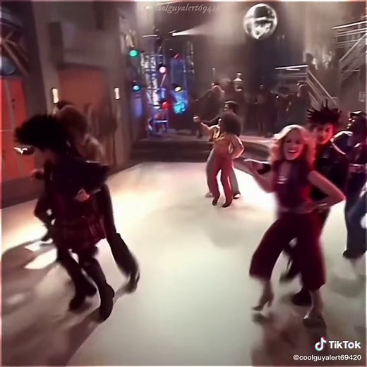 Naldo Montoya and Cyd Best Friends Whenever Edit