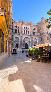 No maps. No plan. Just sunshine, balconies with flowers, and the smell of fresh churros. Have you wandered Málaga Old Town? What was your favourite part? Málaga Spain | Costa del Sol | things to do in Málaga | Málaga travel guide | Málaga hidden gems | visit Andalucía | Málaga old town | best tapas Málaga | Málaga beach city | Málaga bucket list | Malaga old town | Southern Spain | Viva Malaga