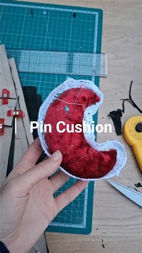 Day 3: Pin Cushion tutorial #handmadechristmas #sewing #sewingtutorial