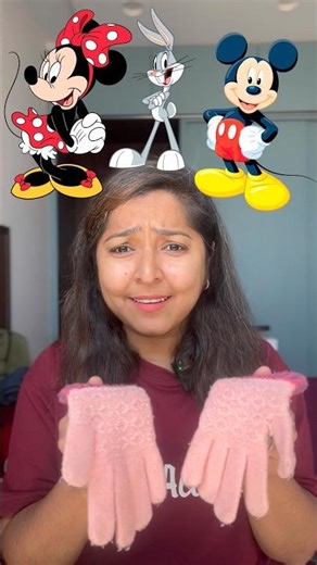Cartoon character gloves kyu pehente the? #disney #disneyland #mickeymouse #minniemouse #looneytunes