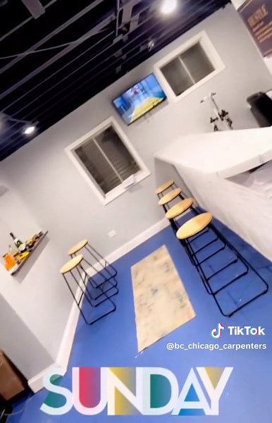 BAR BUOLD🔥 created a custom bar with a custom marble epoxy countertop💪🏽 @bc_chicago_carpenters #StartToFinsh #carpentry #carpenter #mancave #bar #custom #barbuild #epoxy #marble #countertops #kit #paint #wood #plywood #wallpanelling #drinks #nfl #nba #fights #party #entertainment #music #chicagocarpenter #chicago #work #hustle