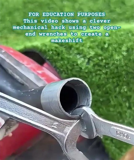 How to Remove a Broken Pipe #shorts #DIYHacks #MaintenanceTips #ToolTricks #MechanicalHack #Workshop