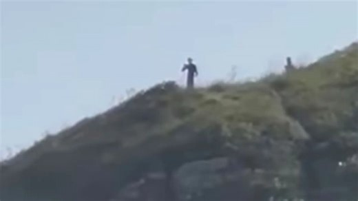 Élő alien? 3 méter magas, emberszerű lényeket videóztak