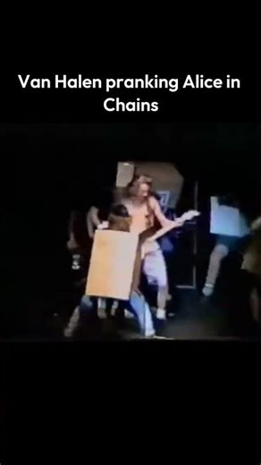 Van Halen pranking Alice in Chains 😭