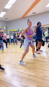 92K views · 2.4K reactions | Last class of 2022!!拾 THANK you for being part of the journey !  Sending you all love and light for the new year ❤️✨ @zumba #zumba #zincommunity #zumbafitness #zumbainstructor #zumbaclass #dance #party #reggaeton #daddyyankee #bombon #KAYKissCountdown #explore #fyp #newyear #happynewyear #2022 #2023 | Zumba Dance | Facebook