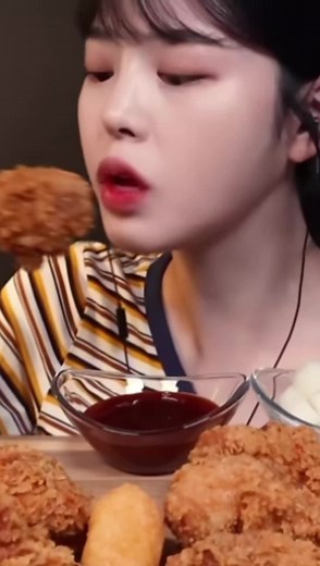 🤤🤤🤤🤤🤤 @soasmr @EatwithBoki @KyoKwangTV @AejeongASMR @user-pq8xn3oq9y