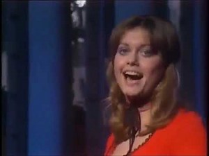 1971 Olivia Newton-John - Banks Of The Ohio (Stereo Video)
