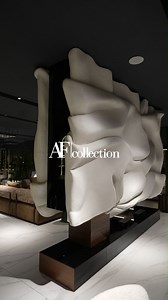 Le Dario modulable redéfinit le confort et l’élégance avec son dos en cylindre design, alliant modernité et ergonomie. Son élément TV modulable s’adapte à vos besoins, offrant une flexibilité optimale pour un intérieur harmonieux. La table ovale en chêne ajoute une touche naturelle et intemporelle, parfaite pour sublimer votre espace. #DesignModulable #ÉléganceContemporaine #ConfortEtStyle #MatériauxNobles #AgencementHautDeGamme | AF collection