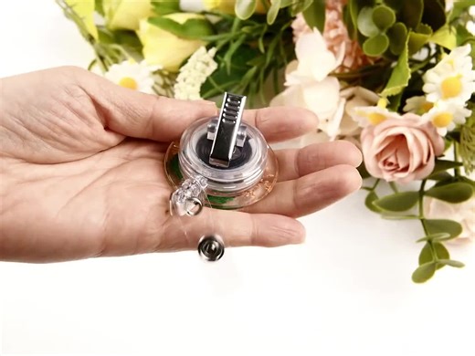 Real Flower Badge Reel, Custom Name Floral Badge Holder, Alligator Clip Badge Holder, Gift for Nurse and Doctor, Teachers Gift Ideas - Etsy