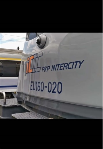 Exploring Newag Griffin Trains on PKP Intercity Routes