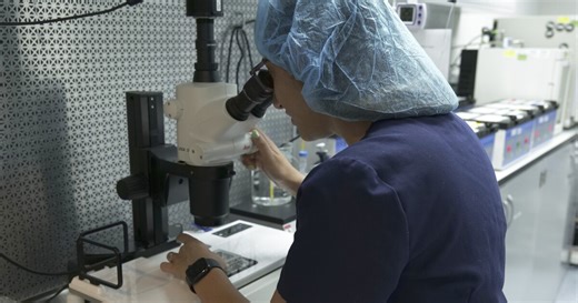 1 month into Florida's 6-week abortion law, what do abortion clinics look like?