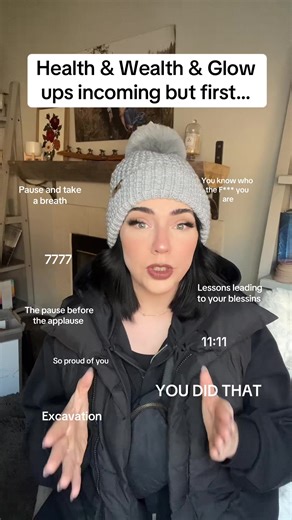 Divine Crystal Guide △ ☽ △ (@divinecrystalguide)’s video of Glow Up Tips