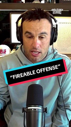 Landon Donovan says someone in the San Jose front office forgot to “trigger the option to trigger the option” in Cristian Espinoza’s contract, leading him to sign with Nashville. #soccer #soccertiktok #footballtiktok #usmnt