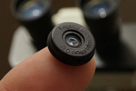 iMicro Q2p camera phone microscope offers 800x magnification