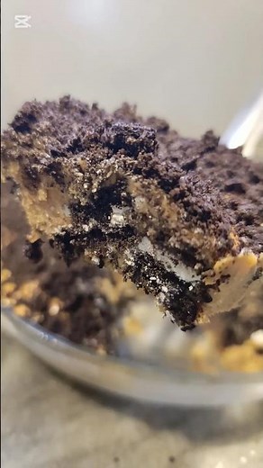 3-ingredient Oreo chocolate cake #viral #recipe #dessert