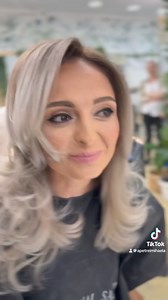 1.3M views · 44K reactions | "O schimbare de look uluitoare pentru o clientă super! De la un blond galben-portocaliu la o nuanță superbă de gri. Rezultatul? O transformare spectaculoasă și plină de stil! ‍♀️  0765606076 București sector 2 str. Mașina de pâine 67 #SchimbareDeLook #GriElegant #TransformarePăr"#TransformarePăr #foryou #Frumusețe #BlondRece #amazingbyapetreimihaela #tiktok | Apetrei Mihaela | Facebook