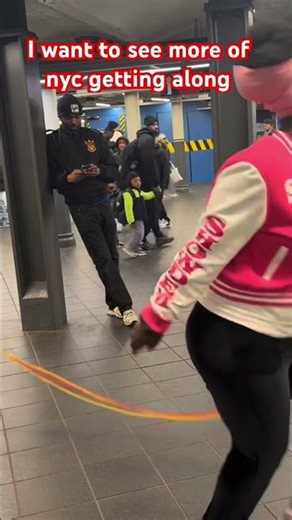 Nypd jumps rope in nyc Times Square. #comedy #nycta #funny #nycha #nypd #jumprope #nyfd