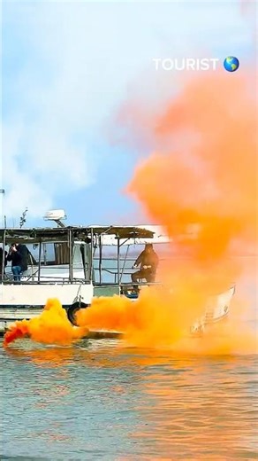 Beautiful Colored Smoke Bomb st the Ocean🌊🔥