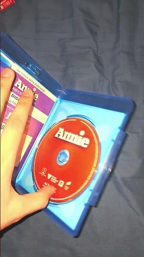 Annie (2014) Blu-ray Overview