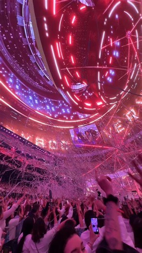 Didn’t have Backstreet Boys in 2026 on my bingo card… and somehow it ended up being one of the most insane shows 🔥 #backstreetboys #sphere #lasvegas #nostalgia | Chris Fulcher