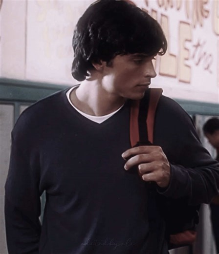 Clark Kent's Metamorphosis in Smallville