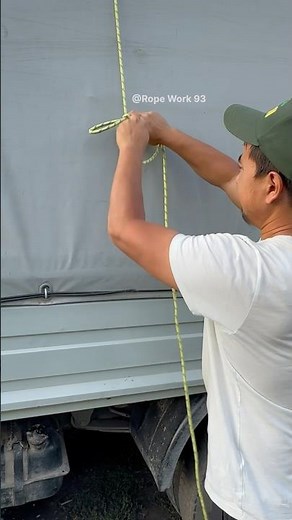 Unbelievable! Look how this guy tied a perfect pull of a trucker with double tension!