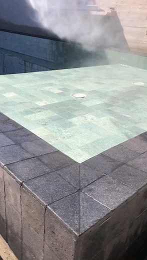 Sukabumi y Black Lava ¿la quiere ver llena? #360exteriores #alberca #piscina #pool #swimmingpool #estilo360 #sukabumi #sukabumiStone #balistone | 360 Exteriores