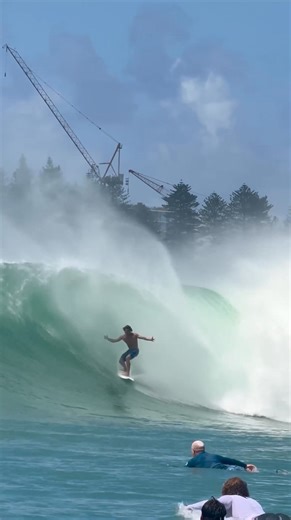 For our first #WSLLocalLegends post, we're highlighting Kirra standout Thomas Carvalho who scored this ledgey double up during the mega cyclone swell. Keep the tags coming! We're looking for our next Local Legends based on the Gold Coast & West Aus. 🎥 Tyson Lloyd Films | World Surf League