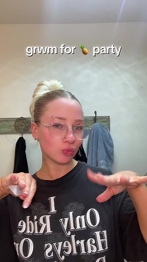 Pineapple Party Ideas: Celebrate with Fun Themes