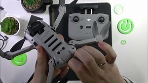 How to Swap a Battery in DJI Mini 2 SE