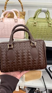 So many pretty handbags😍 The slouchy bag everyone loved, now comes in a mini size! If you would like the link to get one comment “handbag” below or check my LTK! https://liketk.it/5PC4H #target #targetfinds #targetstyle #spring #handbags spring handbags, coach collection, new at target | Target Is Everything