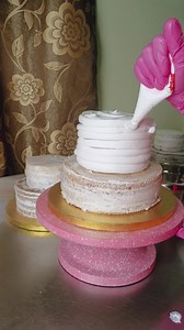Simple Wedding Cake! | Cook and Bake by Lea T.