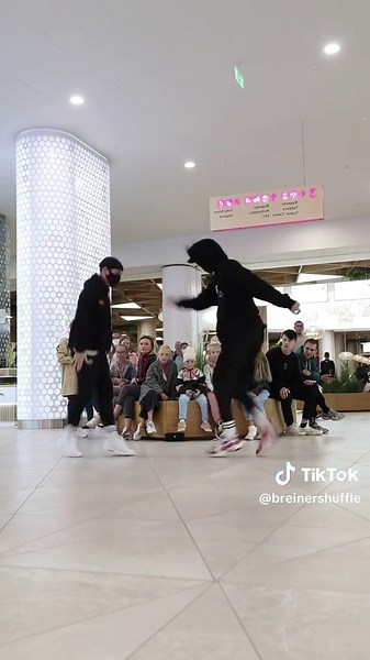 Descubre el arte del shuffle dance en la playa