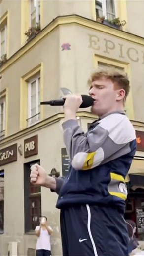 This is the craziest Bohemian Rhapsody flash mob you've ever seen 😱😱