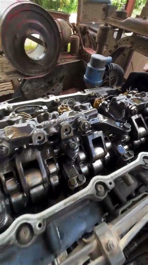 Amazing rocker arm design operation #autorepair #automechanic #mechaniclife #dieselengine