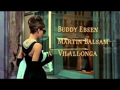 "Moon River" Bonequinha de Luxo