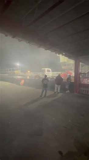 Ustedes son los protagonistas de mi 2025 mientras haya salud y batería 🔋 seguiremos en lo que nos gusta. Dios guarde la vida a cada uno de ustedes en la carretera, los llevo en mi ❤️‍🔥🦖 Los que Comandan en la brea son ustedes 🫵🏻 🇵🇷 #tócamelabocinael2026 #velociraptor🦖❤️‍🔥