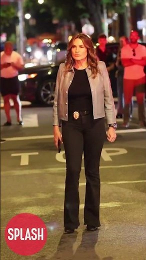 Mariska Hargitay Returns To "Law And Order: SVU" Set In West Village For Season 26 Filming