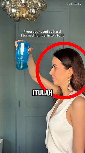 Wanita Ini Membuat Font Unik Dari Gel Rambut! 😧