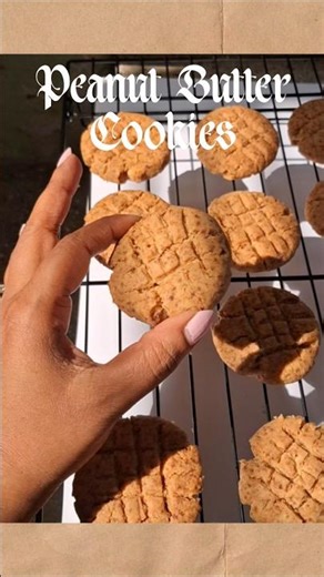 Best ever Peanut butter cookie 😋🤩 #peanut #peanutbuttercookies