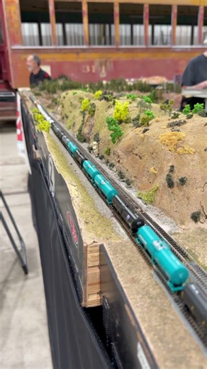 Long tanker train coming down the front stretch of the ZoCal modular layout. #zscale #train