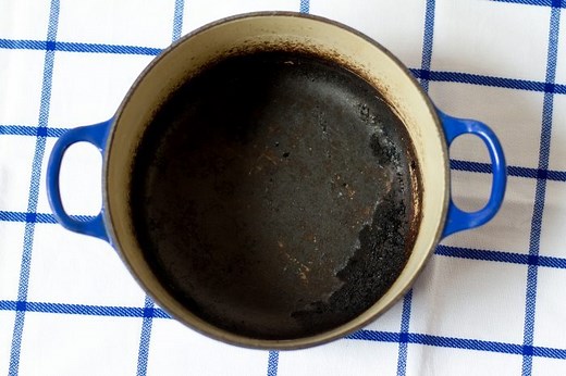 How to Clean a Burnt Pot So It Looks as Good as New