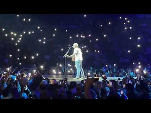 Morgan Wallen - Cover Me Up (Live in Sydney 2023)