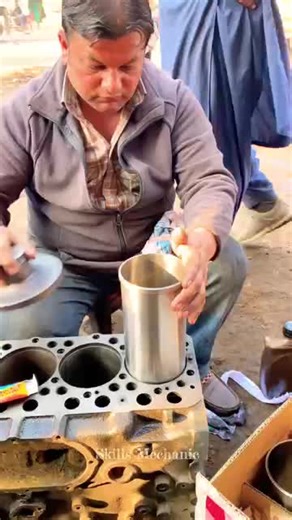 Expert skills Cylinder liner sleeve fitting #automobile #mechanic #short #tool #ideas