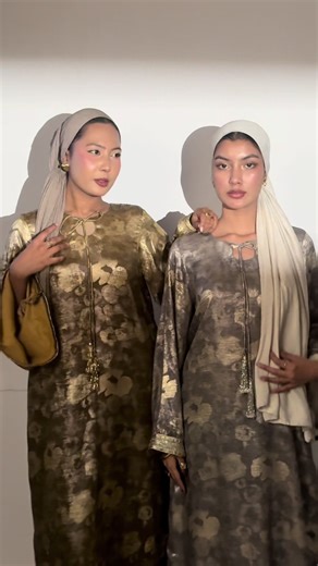 Some behind-the-scenes moments 👀 Details, textures & close-ups loading… Are you excited?