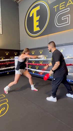 In the office with @ttuiniua 🥊💢 | Tayla Harris