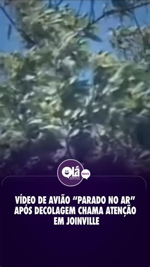 Olá Joinville on Instagram: "Um vídeo gravado por moradores de Joinville chamou a atenção nas redes sociais ao mostrar um avião que aparentava estar “parado no ar” logo após a decolagem. As imagens viralizaram e despertaram curiosidade entre internautas. A cena foi registrada na terça-feira (9) e rapidamente passou a ser associada aos fortes ventos provocados por um ciclone extratropical que atingiu a região no mesmo dia. Nas redes sociais, usuários levantaram diferentes especulações sobre o fen
