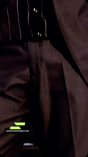 Goodfellas (1990) Henry Hill knows only too well that he must put the Mob’s interests before everything, even his family, but when the good times turn sour, his loyalties dissolve in the face of greater rewards. Faced with a terrible retribution, Hill can see only one way to get out alive. If you like Best Movie & TV Scene videos:↴ ⚙︎ We find the best content featuring movie & tv scenes and share it here. ⚒︎ Check our Posts & Find Your Favorite video ☛ DM us for removal or credit #fypシ #fyp #exp