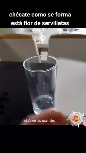 Cómo hacer flores decorativas con servilletas